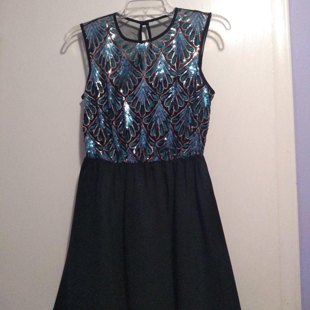Size 3 Homecoming\Party Dress